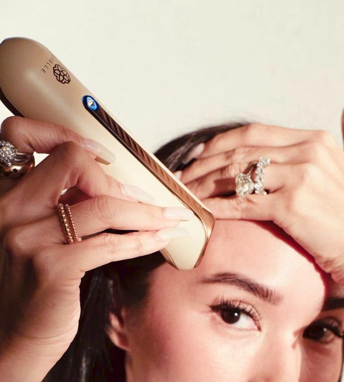 Luxelle Plasma Spot Treatment Device Hydrophilic properties for deep moisture.