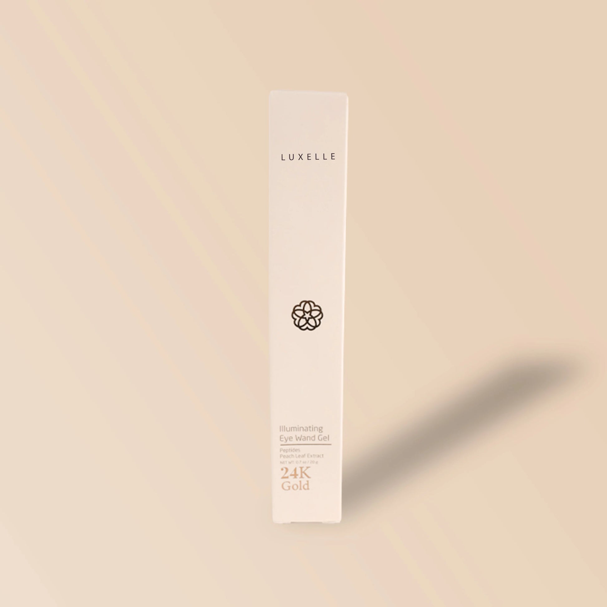 Brighten Your Gaze with Luxelle Eye Wand