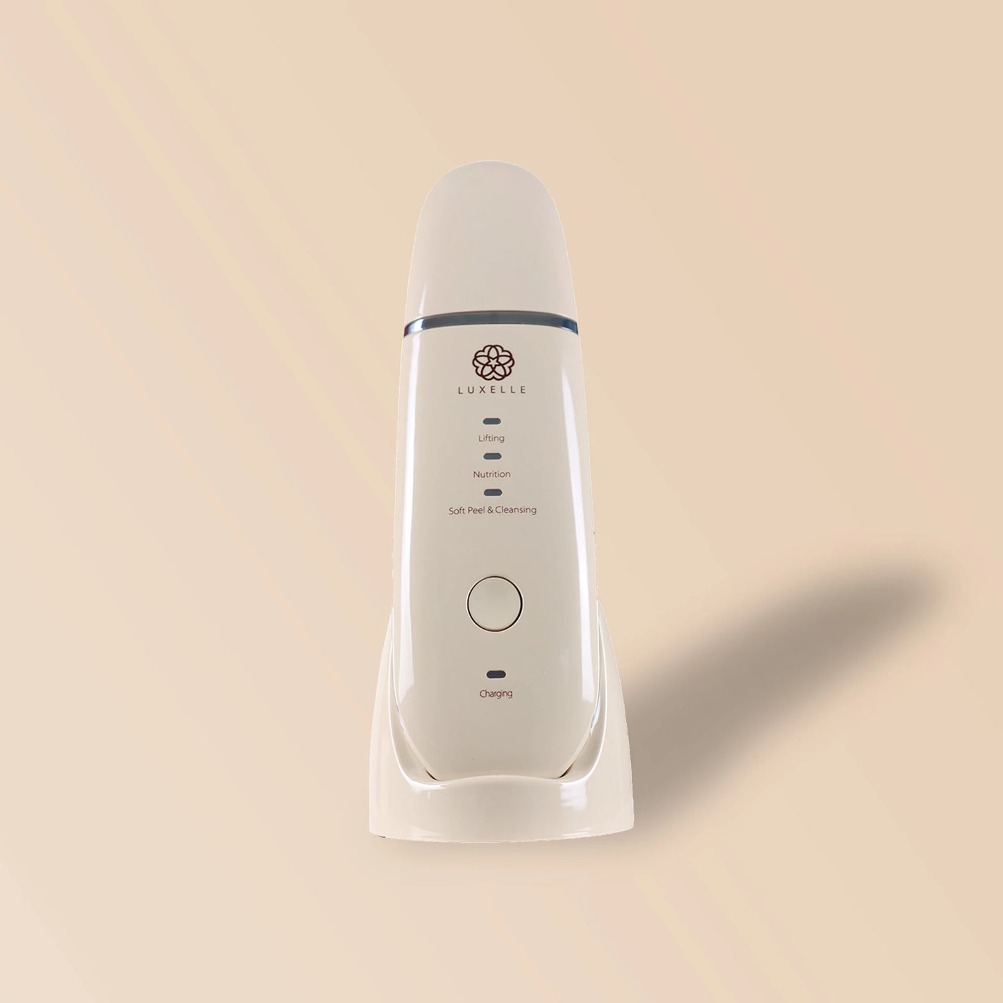 Luxelle Ultrasonic Soft Peel Device Achieve gentle exfoliation and deep cleansing.